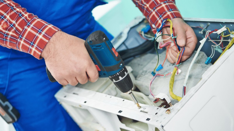 Karapürçek Grundig Grundig çamaşır makinesi kart tamiri – Su almama arızası orijinal parça ile giderildi. - Teknik servis örneği